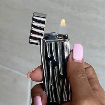 فندک سنگی طرح دار نقره ای